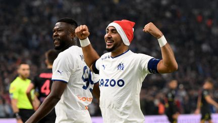 Dimitri Payet célèbre son but inscrit lors du match de Ligue 1 entre l'OM et Toulouse au stade Vélodrome, le 29 décembre 2022. (NICOLAS TUCAT / AFP)