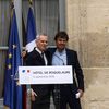 François de Rugy et Nicolas Hulot lors de la passation au ministère de la Transition écologique, le 4 septembre 2018. (PHILIPPE LOPEZ / AFP)