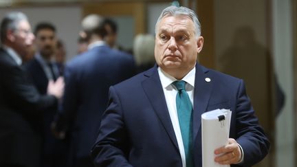 Viktor Orban au Conseil européen extraordinaire du 1er février 2024, à Bruxelles. (OLIVIER HOSLET / EPA / MAXPPP)