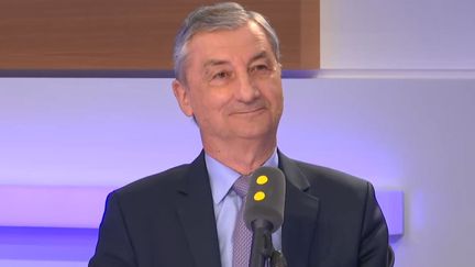 Jacques Gounon, le PDG de Getlink, était l'invité de franceinfo mardi 29 janvier.&nbsp; (FRANCEINFO / RADIOFRANCE)