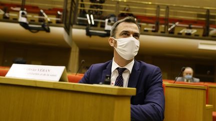 Le ministre de la Santé Olivier Véran lors de son audition devant la commission d'enquête du Sénat sur la gestion de la crise du Covid-19, jeudi 23 septembre 2020. (THOMAS SAMSON / AFP)