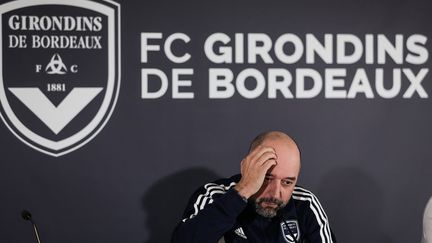 Gerard Lopez, président des Girondins de Bordeaux, en conférence de presse le 7 juillet 2022 au centre d'entraînement du Haillan. (THIBAUD MORITZ / AFP)