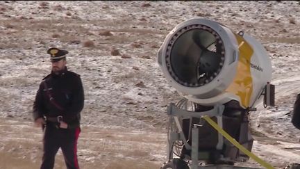 Sports d'hiver : les canons à neige de plusieurs stations de ski ont été vandalisés (FRANCE 2)