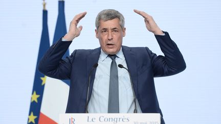 Le d&eacute;put&eacute; Henri Guaino au congr&egrave;s des R&eacute;publicains, le 30 mai 2015 &agrave; Paris. (STEPHANE DE SAKUTIN / AFP)