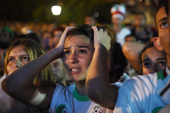 Le football passionne aussi de nombreuses Algériennes.  (FAROUK BATICHE / AFP)