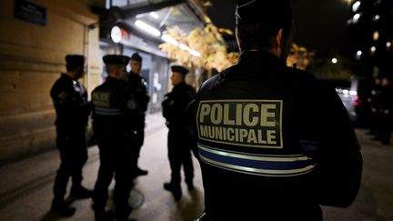 Une grève illimitée commence chez les policiers municipaux