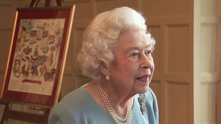 70 ans de règne : Elizabeth II transmet progressivement sa couronne