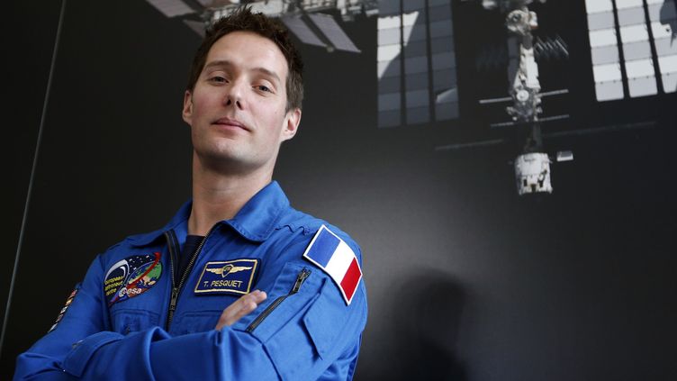 L Astronaute Thomas Pesquet Embarque Dans Une Mission De Poesie Spatiale