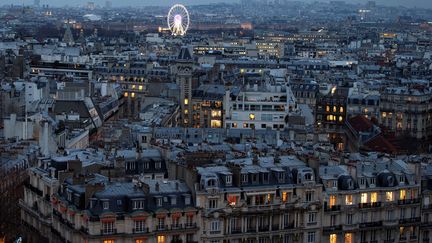 A Paris, le 19 décembre 2016. Se loger dans la capitale est devenu de plus en plus difficile, avec la flambée des prix de l'immobilier. (JOEL SAGET / AFP)