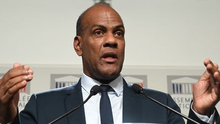 Serge Letchimy, président du conseil exécutif de la collectivité territoriale de Martinique, en 2019 à l'Assemblée nationale. (DOMINIQUE FAGET / AFP)