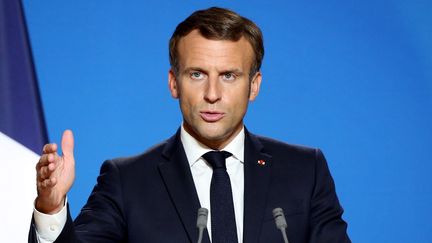 Emmanuel Macron lors d'un sommet de l'Union européenne à Bruxelles, le 1er octobre 2020. (DURSUN AYDEMIR / ANADOLU AGENCY / AFP)