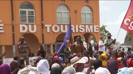 Mayotte : les habitants toujours privés d'eau deux jours sur trois