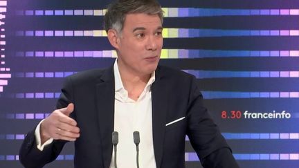 Olivier Faure, premier secrétaire du Parti socialiste, était lundi 14 février l'invité du 8h30 franceinfo.&nbsp; (FRANCEINFO / RADIO FRANCE)