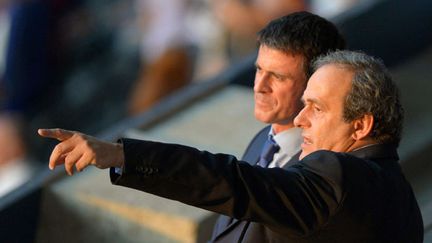 &nbsp; (Manuel Valls avec Michel Platini à Berlin, pour la finale de la Ligue des Champions © Maxppp)