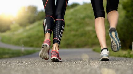 L'OMS recommande qu'un adulte fasse au moins 150 minutes d'activit&eacute; physique mod&eacute;r&eacute;e par semaine, ou 75 minutes d'activit&eacute; vigoureuse. (BUERO MONACO / GETTY IMAGES)