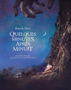 "Quelques minutes après minuit" (1re de couverture)
 (Gallimard Jeunesse)