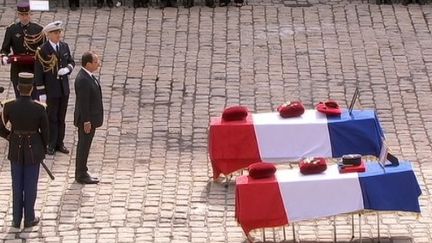 François Hollande lors de la cérémonie aux Invalides (FTV)