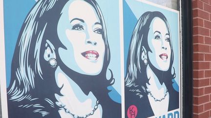 La convention démocrate américaine ouvrira ses portes lundi 19 août. À Chicago, les habitants s'enthousiasment de l'investiture à venir de la candidate Kamala Harris.