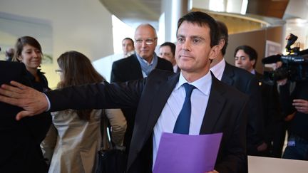 Le ministre de l'Int&eacute;rieur, le 20 septembre 2012, aux Journ&eacute;es parlementaires socialistes, &agrave; Dijon (C&ocirc;te-d'Or). (PHILIPPE DESMAZES / AFP)