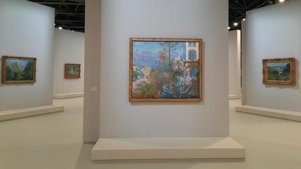 Une centaine d'œuvres de Claude Monet sont exposées au Grimaldi Forum, à Monaco. Juillet 2023 (ANNE CHEPEAU / FRANCEINFO / RADIO FRANCE)