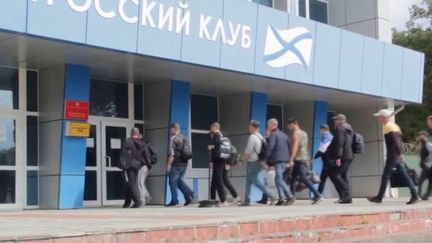 Mobilisation des réservistes en Russie : les contestataires risquent la prison