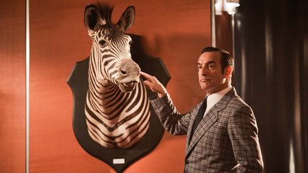 Photo du film"OSS 117 : alerte rouge en Afrique noire". Copyright&nbsp;Christophe Brachet - MANDARIN PRODUCTION – GAUMONT – M6 FILMS – SCOPE PICTURES. (Christophe Brachet - MANDARIN PRODUCTION – GAUMONT – M6 FILMS – SCOPE PICTURES)