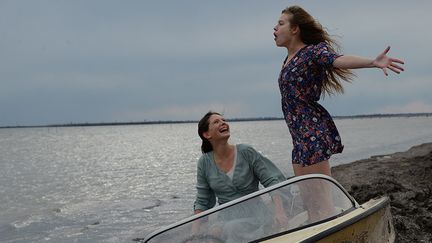 Joséphine Japy et Lou de Laâge dans "Respire"
 (Jérôme Plon)