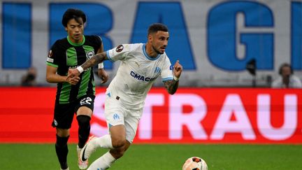 Le Marseillais Jonathan Clauss contre Brighton lors de la deuxième journée de Ligue Europa, au stade Vélodrome, le 5 octobre 2023. (NICOLAS TUCAT / AFP)