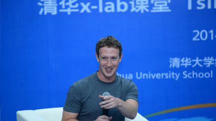 Mark Zuckerberg lors d'une conférence à l'université de Tsinghua (Chine), le 22 octobre 2014. (TSINGHUA UNIVERSITY / AFP)