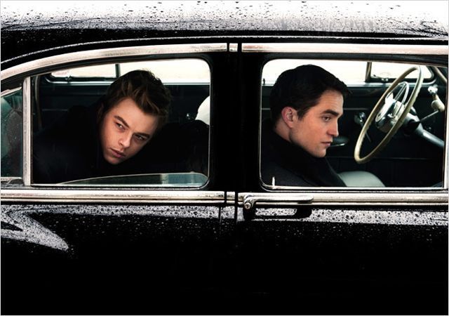 Dane DeHaan et Robert Pattinson dans le film "Life"
 (Caitlin Cronenberg)