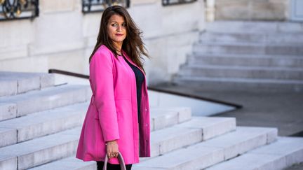 Marlène Schiappa, secrétaire d'Etat chargée de l'Économie sociale et solidaire, à la sortie de l'Elysée, à Paris, le 4 juillet 2022. (XOSE BOUZAS / HANS LUCAS / AFP)