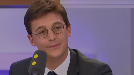 Sacha Houlié, député LREM, le 10 septembre 2019 sur franceinfo. (FRANCEINFO / RADIOFRANCE)