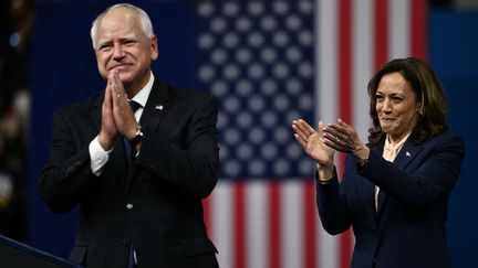 Tim Walz, gouverneur du Minnesota et colistier de la candidate démocrate à la présidentielle américaine, Kamala Harris, à Philadelphie, le 6 août 2024. (BRENDAN SMIALOWSKI / AFP)