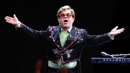 Elton John sur scène durant son "Farewell Yellow Brick Road" Tour le 2 avril 2023 au 02 Arena de Londres (Angleterre). (SIMONE JOYNER / GETTY IMAGES EUROPE)