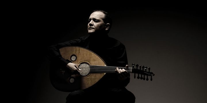 Anouar Brahem et son oud
 (Marco Borggreve / ECM Records)