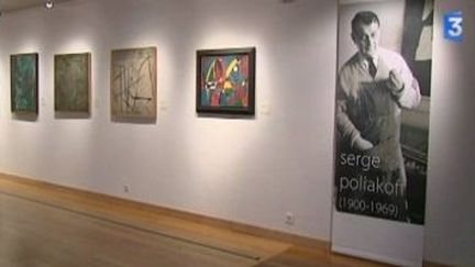 Hommage à Serge Poliakoff au Musée de Pont-Aven
 (Culturebox)