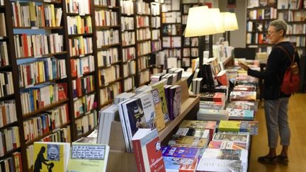 Intérieur et rayonnage d'une librairie indépendante
 (Damien MEYER / AFP)