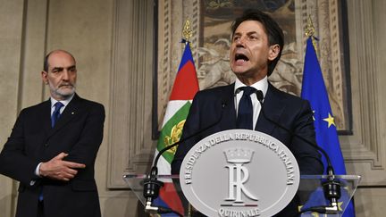 Italie : le gouvernement de Conte rejeté par le président Mattarella