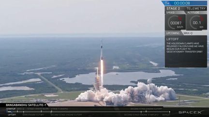 La fusée Falcon 9 Block 5, de la société américaine SpaceX,&nbsp;décolle de Cap Canaveral, en Floride (Etats-Unis), le 11 mai 2018.&nbsp; (SPACEX / TWITTER)