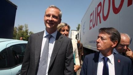 Bruno Le Maire à Perpignan avec le maire de la ville J.P Alduy (AFP)