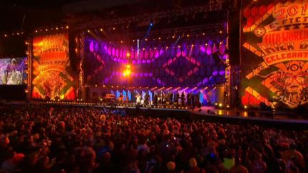 C'était la fête dans le stade Orlando de Soweto à la veille des premiers matches du Mondial