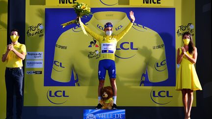 Tour de France : le maillot jaune pour Julian Alaphilippe après la 2e étape