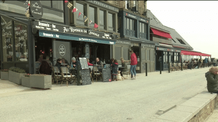 À Cancale (Ille-et-Vilaine), les restaurateurs et hôteliers savent déjà qu’ils auront du mal à recruter des saisonniers. (FRANCE 3)