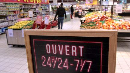 Un supermarché ouvert 24 heures sur 24 et 7 jours sur 7, à Montpellier, le 14 mars 2019.&nbsp; (MAXPPP)