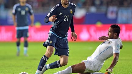 Javier Pastore a réussi un match plein contre l'Uruguay. (MARTIN BERNETTI / AFP)