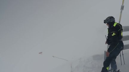 Alpes :&nbsp;la station des&nbsp;Ménuires&nbsp;en alerte face à la menace d'avalanche&nbsp; (France 2)