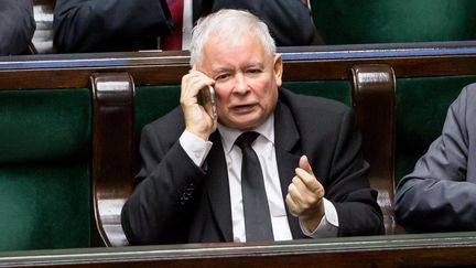 Le leader du parti conservateur PiS, Jaroslaw Kaczynski, au parlement polonais, le 15 septembre 2017, à Varsovie. (MATEUSZ WLODARCZYK / NURPHOTO / AFP)