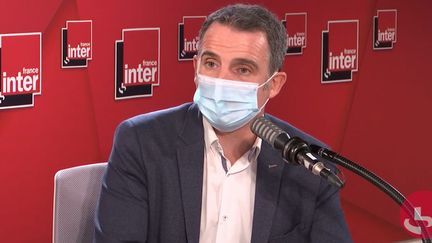 Éric Piolle, le maire EELV de Grenoble, le 13 octobre 2020 sur France Inter. (FRANCEINTER / RADIOFRANCE)