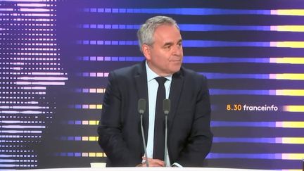 Xavier Bertrand, président LR de la région Hauts-de-France, le 1er septembre 2023 sur franceinfo. (FRANCEINFO / RADIO FRANCE)