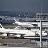 Des avions de la compagnie Air France sur le tarmac de l'a&eacute;roport d'Orly, au sud de Paris, le 18 septembre 2014. (ERIC FEFERBERG / AFP)